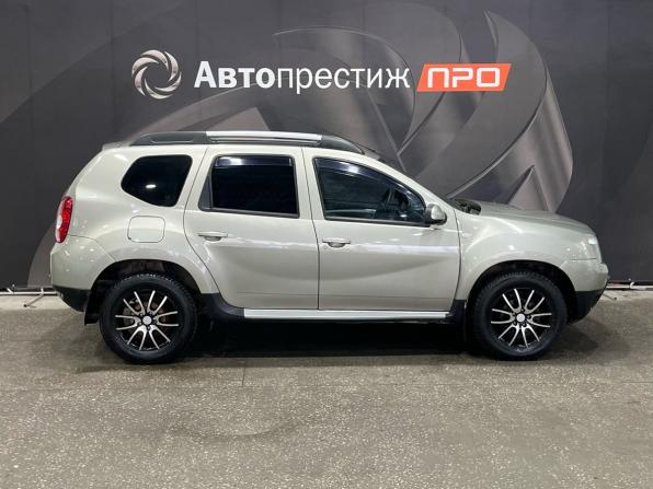 Renault Duster I с пробегом 2013 года, цена 898 000 рублей, 95302 км, внедорожник, Автокод Объявления