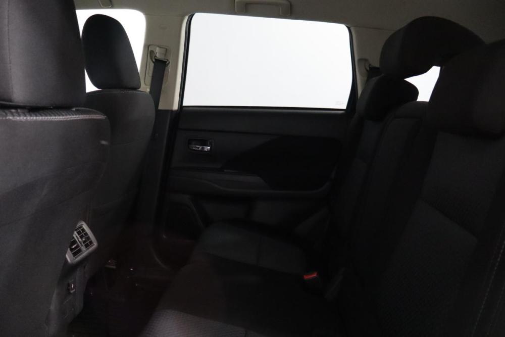 Mitsubishi Outlander III Рестайлинг 3 Санкт-Петербург  - изображение 14