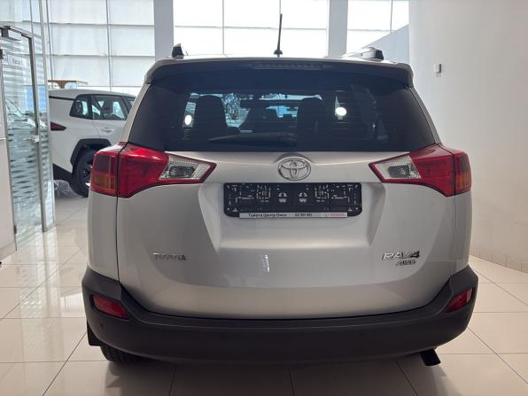 Toyota RAV4 IV (XA40) с пробегом 2014 года, цена 2 490 000 рублей, 96460 км, внедорожник, Автокод Объявления