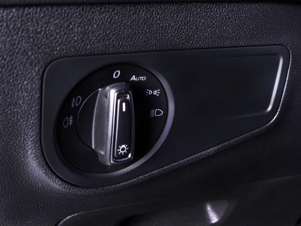 Volkswagen Tiguan II с пробегом 2018 года, цена 2 650 000 рублей, 98000 км, внедорожник, Автокод Объявления