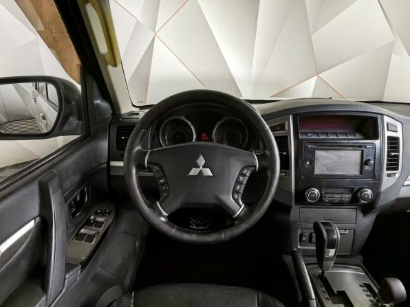Mitsubishi Pajero IV Рестайлинг 1 с пробегом 2014 года, цена 1 550 000 рублей, 367187 км, внедорожник, Автокод Объявления