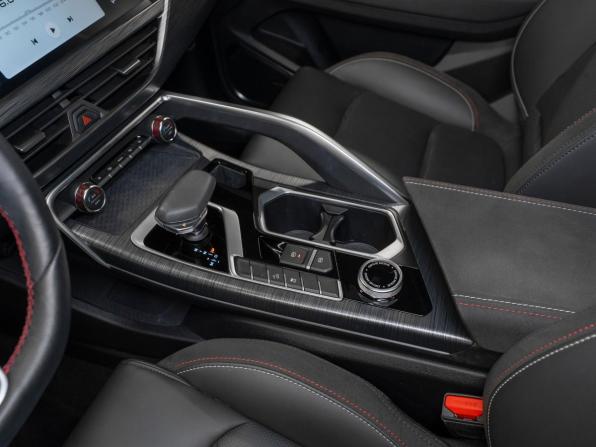 Geely Tugella I Рестайлинг с пробегом 2023 года, цена 3 140 000 рублей, 38397 км, внедорожник, Автокод Объявления