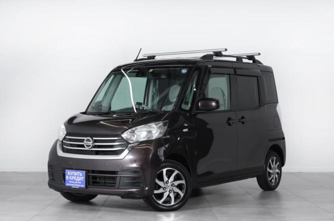 Nissan Dayz Roox I Рестайлинг с пробегом 2018 года, цена 769 000 рублей, 110000 км, хэтчбек, Автокод Объявления