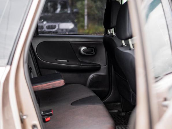Nissan Note I Рестайлинг с пробегом 2011 года, цена 590 000 рублей, 236457 км, хэтчбек, Автокод Объявления