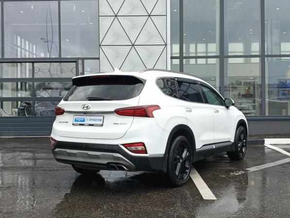 Hyundai Santa Fe IV с пробегом 2018 года, цена 3 049 000 рублей, 140890 км, внедорожник, Автокод Объявления