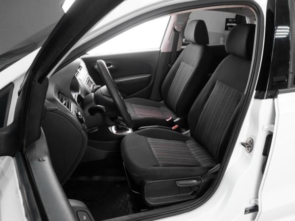 Volkswagen Polo V Рестайлинг с пробегом 2020 года, цена 1 099 000 рублей, 134963 км, седан, Автокод Объявления
