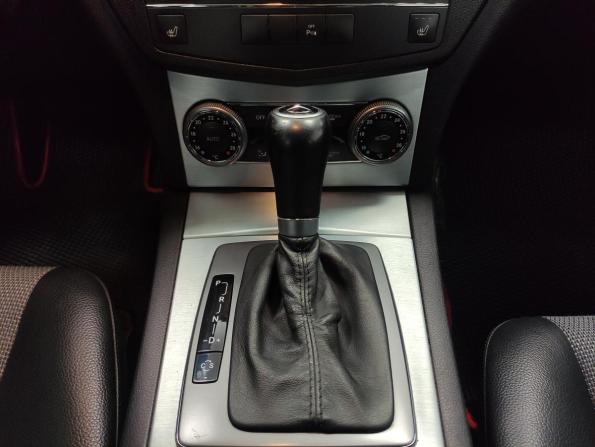 Mercedes-Benz C-Класс III (W204) с пробегом 2008 года, цена 900 000 рублей, 252168 км, седан, Автокод Объявления