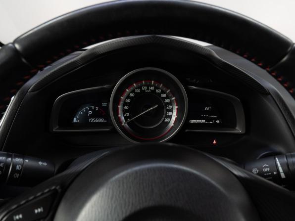 Mazda 3 III (BM) с пробегом 2014 года, цена 1 409 000 рублей, 195000 км, седан, Автокод Объявления