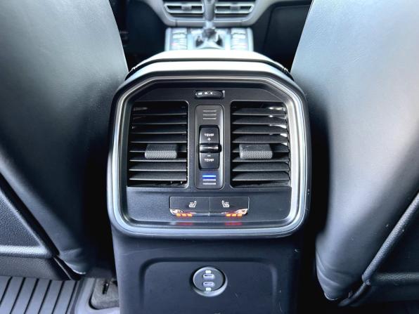 Porsche Macan I Рестайлинг с пробегом 2019 года, цена 4 980 000 рублей, 88287 км, внедорожник, Автокод Объявления