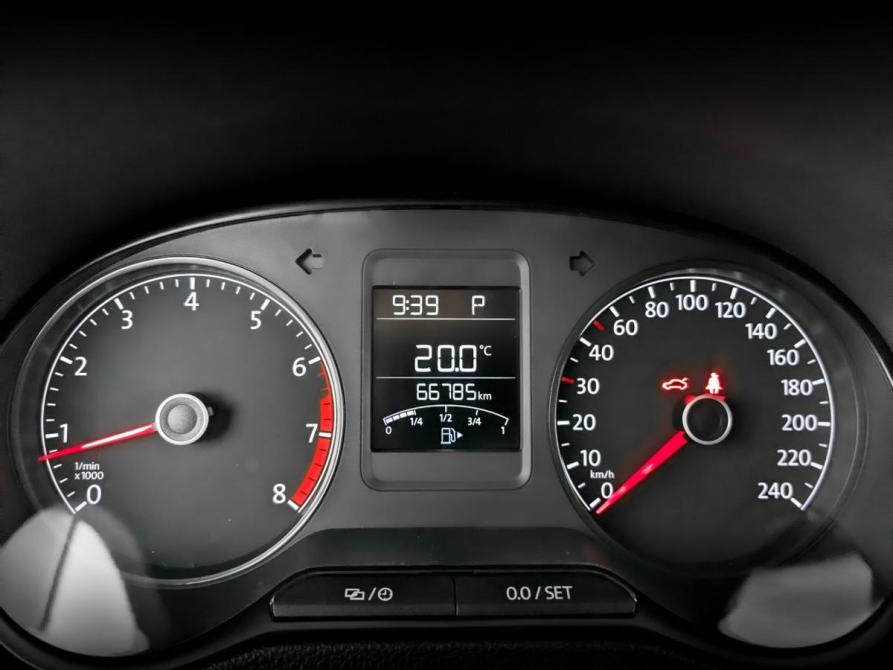 Volkswagen Polo V Рестайлинг Москва  - изображение 13