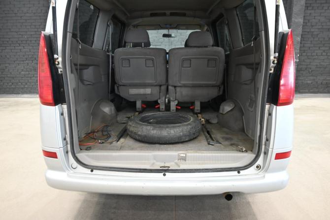 Nissan Serena II (C24) с пробегом 2000 года, цена 585 000 рублей, 319053 км, минивэн, Автокод Объявления