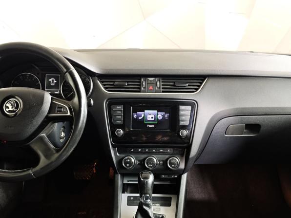 Skoda Octavia III (A7) с пробегом 2013 года, цена 997 000 рублей, 265738 км, лифтбек, Автокод Объявления