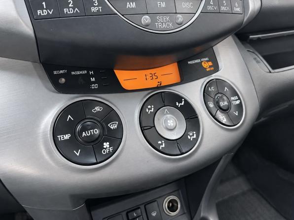 Toyota RAV4 III (XA30) с пробегом 2008 года, цена 1 269 000 рублей, 212000 км, внедорожник, Автокод Объявления