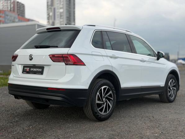 Volkswagen Tiguan II с пробегом 2018 года, цена 2 345 000 рублей, 77776 км, внедорожник, Автокод Объявления