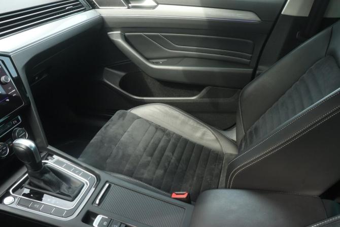 Volkswagen Passat B8 Рестайлинг с пробегом 2020 года, цена 2 576 000 рублей, 90929 км, седан, Автокод Объявления