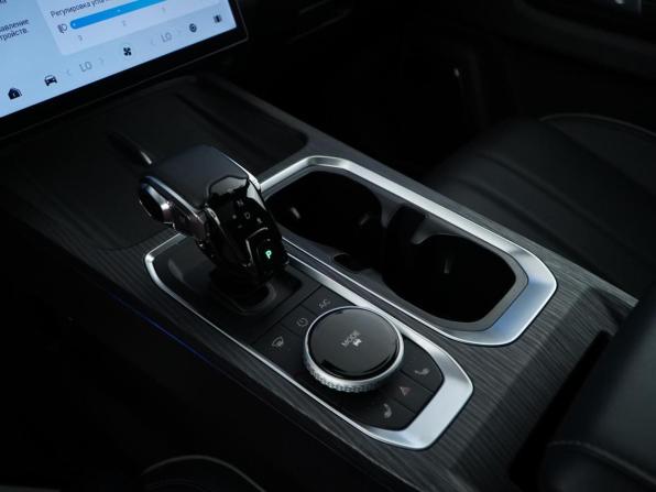 Jaecoo J7 I с пробегом 2024 года, цена 2 427 077 рублей, 31733 км, внедорожник, Автокод Объявления
