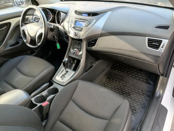 Hyundai Elantra V (MD) с пробегом 2013 года, цена 669 000 рублей, 290449 км, седан, Автокод Объявления