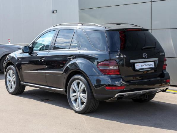 Mercedes-Benz M-Класс II (W164) Рестайлинг с пробегом 2009 года, цена 1 249 000 рублей, 290000 км, внедорожник, Автокод Объявления