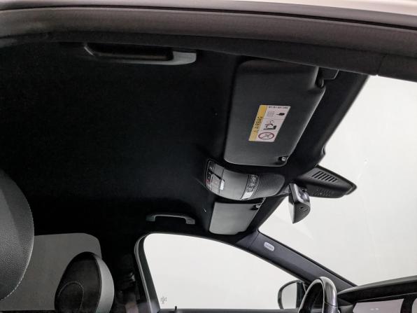 Mercedes-Benz E-Класс V (W213 S213 C238) Рестайлинг с пробегом 2021 года, цена 4 150 000 рублей, 70800 км, седан, Автокод Объявления