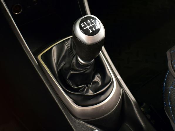 Hyundai Solaris I Рестайлинг с пробегом 2015 года, цена 935 995 рублей, 147793 км, седан, Автокод Объявления