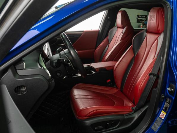 Lexus ES VII с пробегом 2018 года, цена 4 499 000 рублей, 107886 км, седан, Автокод Объявления