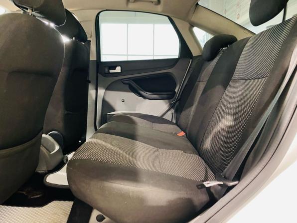 Ford Focus II Рестайлинг с пробегом 2011 года, цена 430 000 рублей, 223000 км, седан, Автокод Объявления