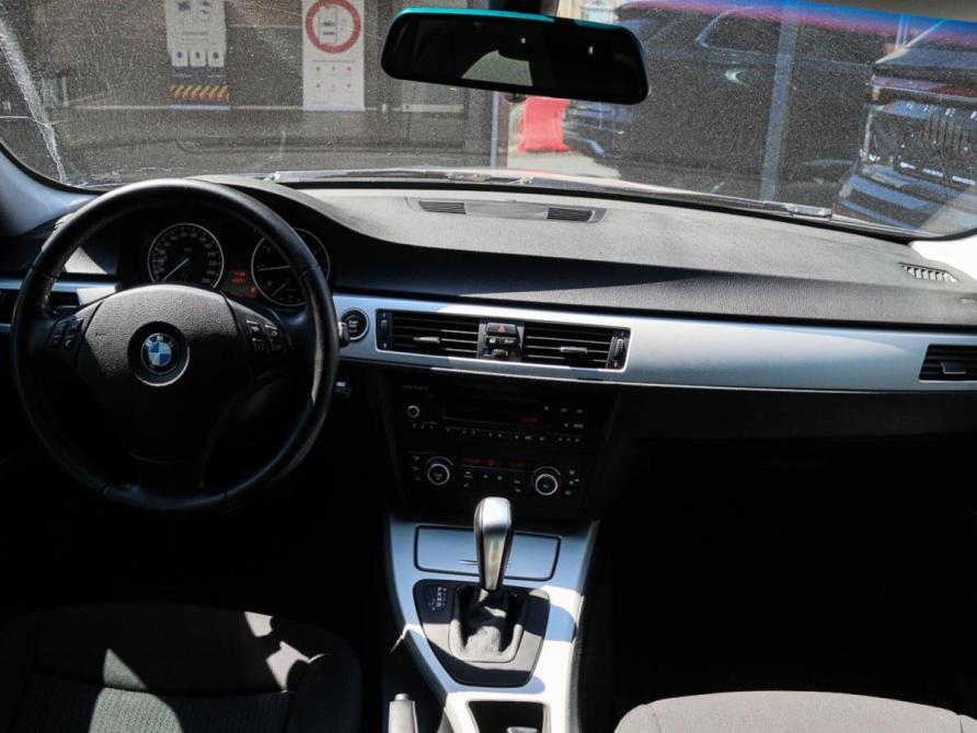 BMW 3 серии V (E90/E91/E92/E93) Рестайлинг Москва  - изображение 10