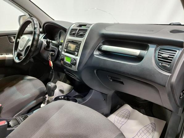 Kia Sportage II Рестайлинг с пробегом 2009 года, цена 890 000 рублей, 198124 км, внедорожник, Автокод Объявления