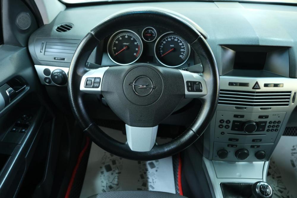 Opel Astra H Рестайлинг Омск  - изображение 12