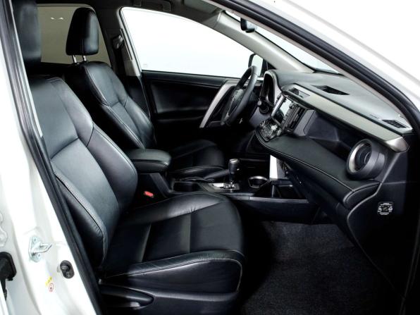 Toyota RAV4 IV (XA40) Рестайлинг с пробегом 2017 года, цена 2 279 000 рублей, 166058 км, внедорожник, Автокод Объявления