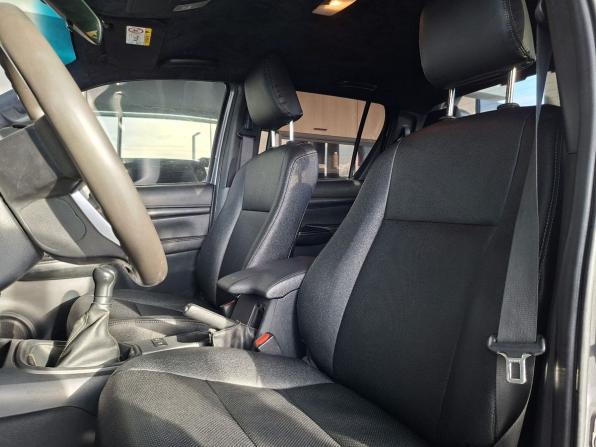 Toyota Hilux VIII с пробегом 2017 года, цена 2 742 000 рублей, 102619 км, offers.body_type.unknown, Автокод Объявления