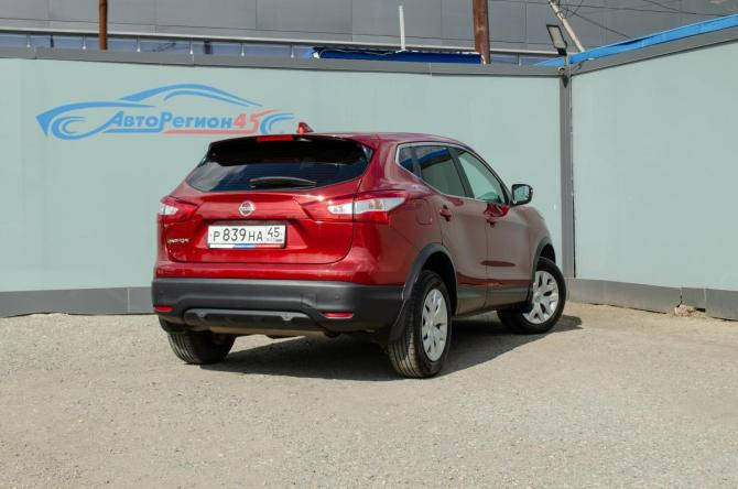 Nissan Qashqai II с пробегом 2018 года, цена 1 399 000 рублей, 120000 км, внедорожник, Автокод Объявления