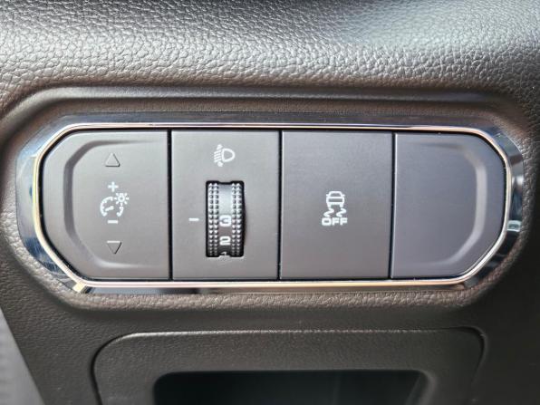 Haval Jolion I с пробегом 2023 года, цена 1 659 000 рублей, 57540 км, внедорожник, Автокод Объявления