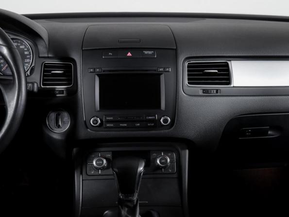 Volkswagen Touareg II с пробегом 2013 года, цена 2 099 000 рублей, 187000 км, внедорожник, Автокод Объявления