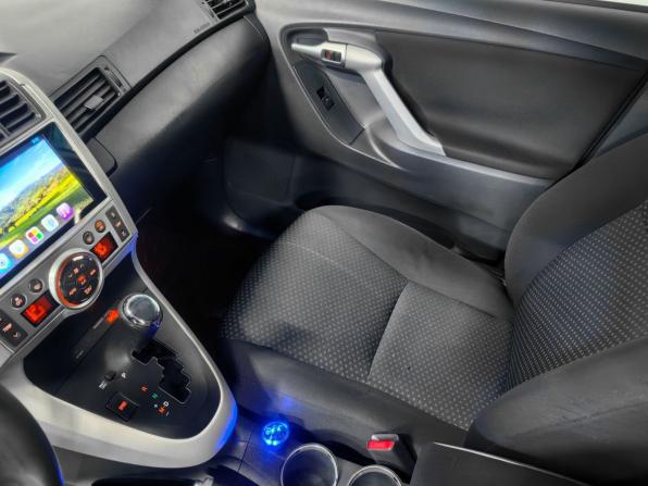 Toyota Verso I с пробегом 2010 года, цена 900 000 рублей, 250000 км, компактвэн, Автокод Объявления