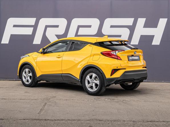 Toyota C-HR I с пробегом 2018 года, цена 2 150 000 рублей, 133812 км, внедорожник, Автокод Объявления