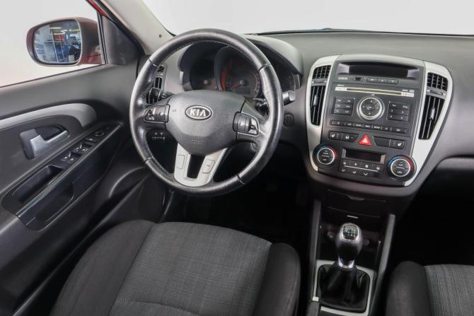 Kia Ceed I Рестайлинг с пробегом 2010 года, цена 679 000 рублей, 199125 км, хэтчбек, Автокод Объявления