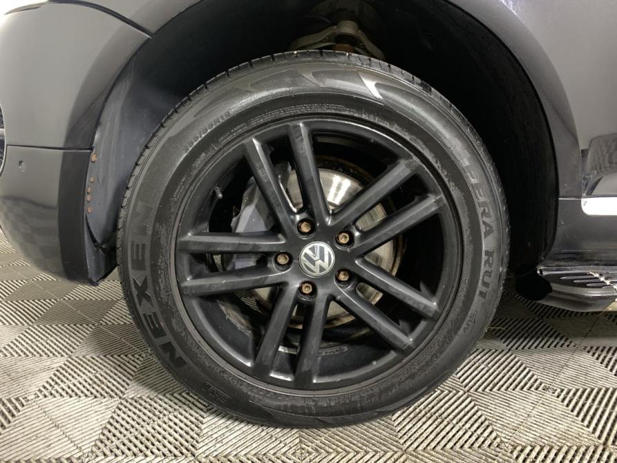 Volkswagen Touareg I Москва  - изображение 9