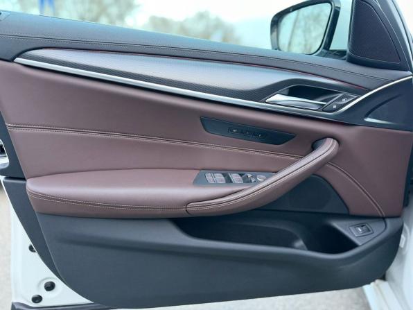 BMW 5 серии VII (G30/G31/G38) Рестайлинг с пробегом 2022 года, цена 4 390 000 рублей, 136082 км, седан, Автокод Объявления