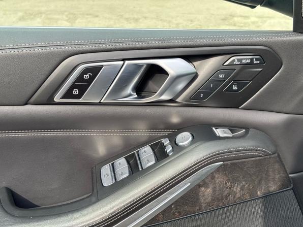BMW X7 I (G07) Рестайлинг с пробегом 2023 года, цена 11 890 000 рублей, 83200 км, внедорожник, Автокод Объявления