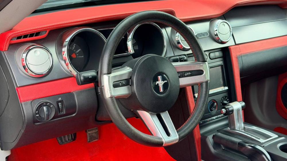 Ford Mustang V Москва  - изображение 15