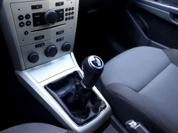 Opel Astra H Рестайлинг с пробегом 2008 года, цена 469 000 рублей, 226519 км, седан, Автокод Объявления