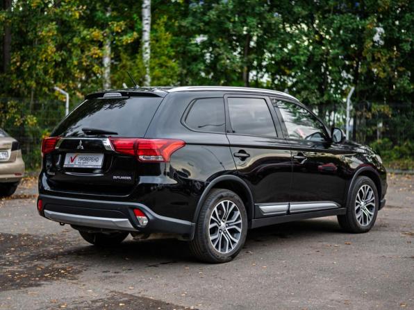Mitsubishi Outlander III Рестайлинг 2 с пробегом 2016 года, цена 1 660 000 рублей, 140039 км, внедорожник, Автокод Объявления