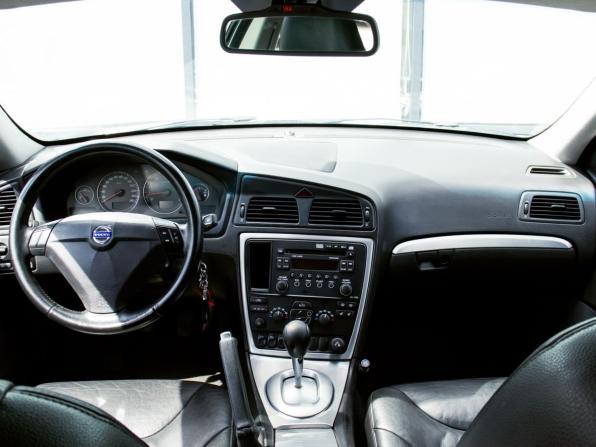 Volvo S60 I Рестайлинг с пробегом 2004 года, цена 561 000 рублей, 200851 км, седан, Автокод Объявления