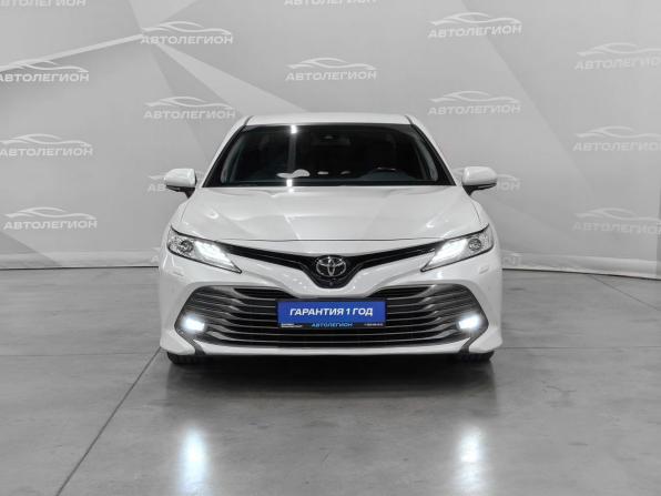 Toyota Camry VII (XV50) Рестайлинг с пробегом 2015 года, цена 1 650 000 рублей, 251915 км, седан, Автокод Объявления