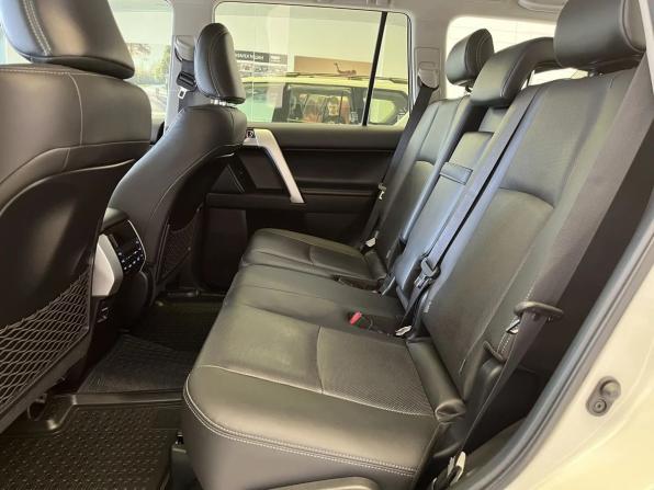 Toyota Land Cruiser Prado 150 Series Рестайлинг 2 с пробегом 2020 года, цена 7 000 000 рублей, 31745 км, внедорожник, Автокод Объявления