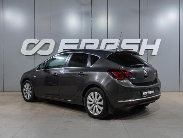 Opel Astra J Рестайлинг с пробегом 2014 года, цена 849 000 рублей, 209725 км, хэтчбек, Автокод Объявления