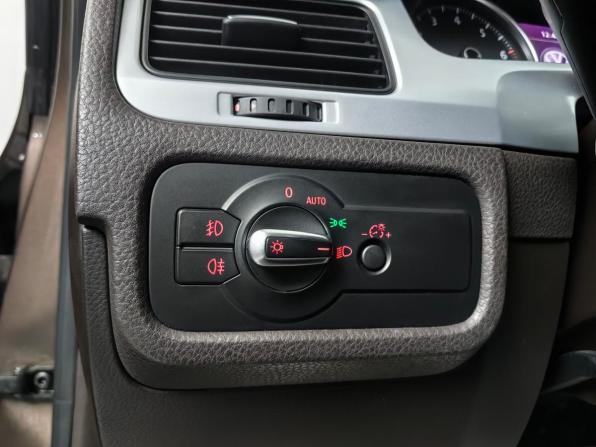 Volkswagen Touareg II с пробегом 2012 года, цена 1 530 000 рублей, 304830 км, внедорожник, Автокод Объявления