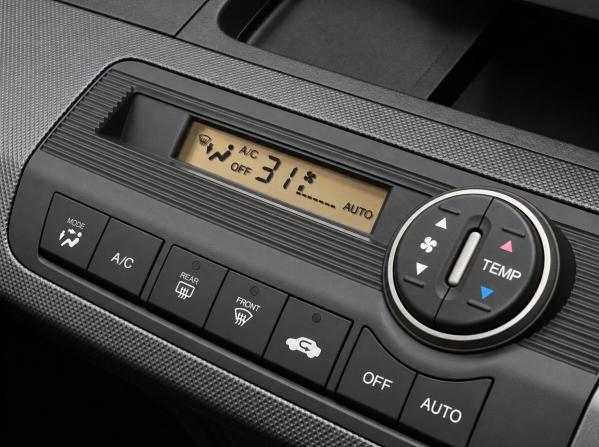 Honda Freed I с пробегом 2009 года, цена 899 000 рублей, 192000 км, компактвэн, Автокод Объявления