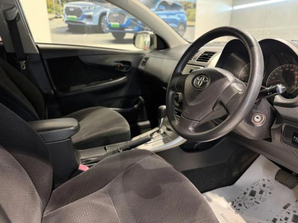 Toyota Corolla X (E140 E150) Рестайлинг с пробегом 2011 года, цена 940 000 рублей, 179000 км, универсал, Автокод Объявления